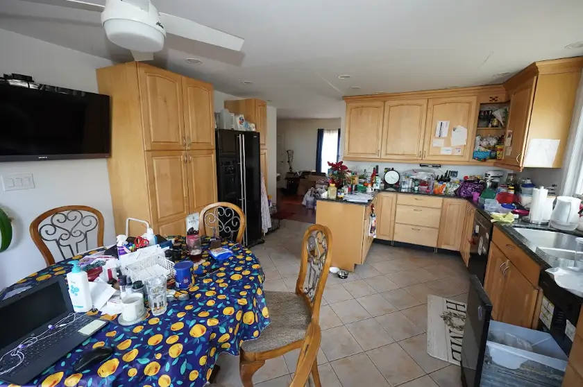 Cresskill NJ house before Helios Buys NJ purchased it as-is from a relocating homeowner